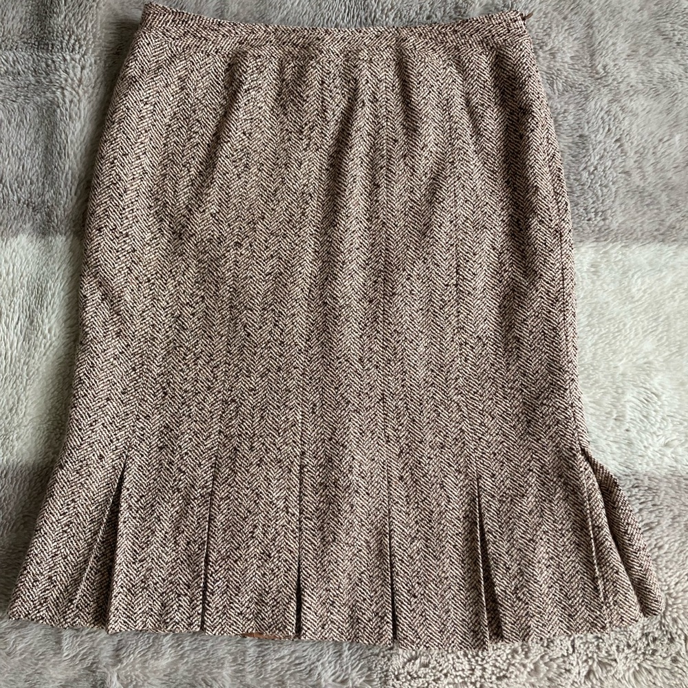 MADE IN CANADA Elegant Brown Herringbone Skirt